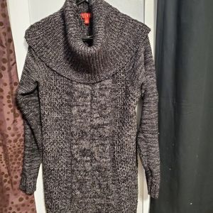 Elle size large cable knit sweater dress